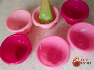 Крок 9: Кекси з чорницею