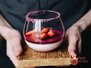 Десерт "Фіалкова Панакота"