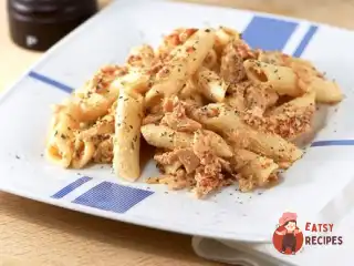 Рибна паста з тунцем, селера та базиліком