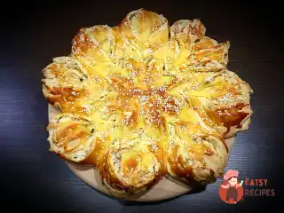 Пиріг з куркою та сиром