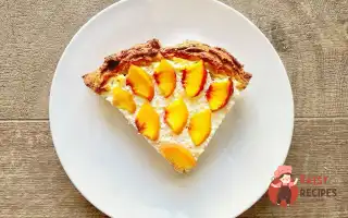 Пиріг Із Сиром І Нектаринами
