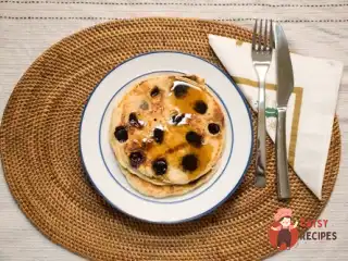 Млинці з рикотти з чорницею