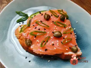 Бутерброд із сьомгою