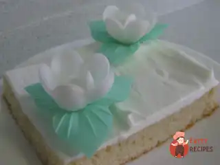 Квітучі тістечка