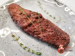 Стейк скьйорт