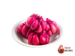 Маринований часник з буряком