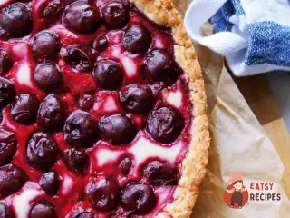 Тірольський пиріг з вишнею