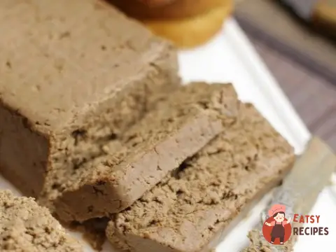 Ніжний паштет із курячої печінки