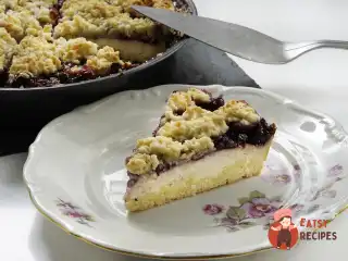 Пиріг з варенням