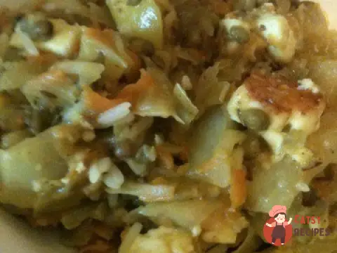 Кічрі з машем, рисом та адигейським сиром