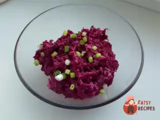 Салат із буряка та волоських горіхів