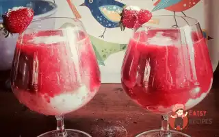 Листковий Полуничний Коктейль