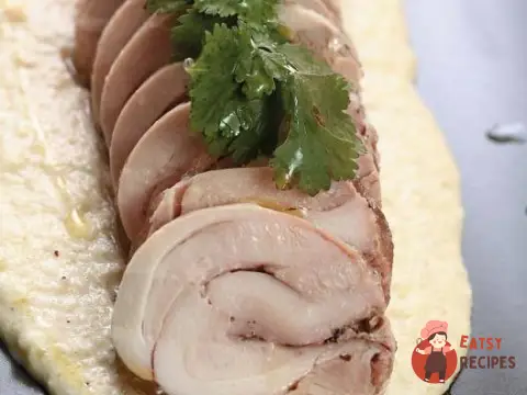 Карпаччо з курчати під соусом сациві
