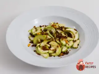Кабачки з в'яленими помідорами