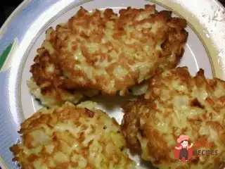 Цибулеві котлети із зеленню