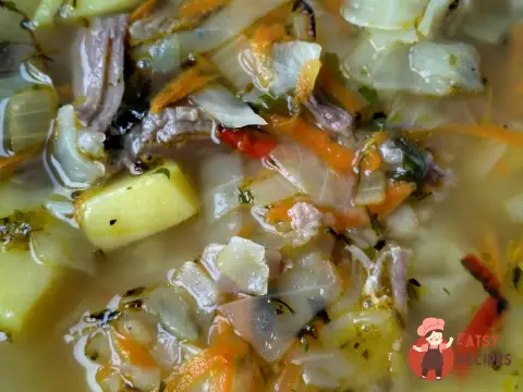 Прості щі зі свіжої капусти