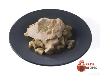 Соковита індичка з пряними травами