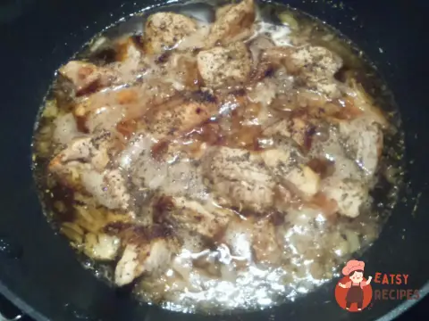 Індичка в шампанському з прованськими травами