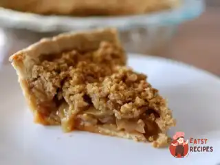 Американський яблучний пиріг з горіховим топінгом