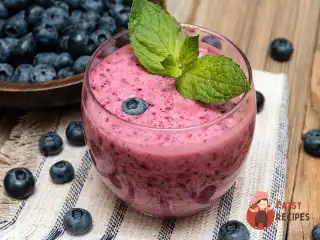 Смузі ягідно-кокосовий