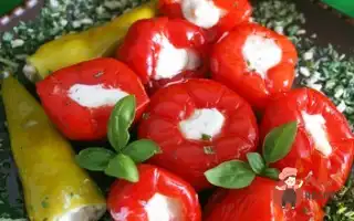 Різнокольорові Перці, Фаршировані Ніжною Сирно-Часниковою Начинкою