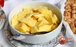 Ананасовий Салат