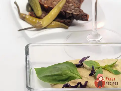 Діп з білої квасолі з тютюну