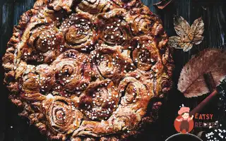 Коричне Рол-Пай З Яблуками
