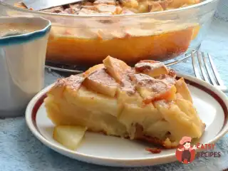 Класична шарлотка з сиром