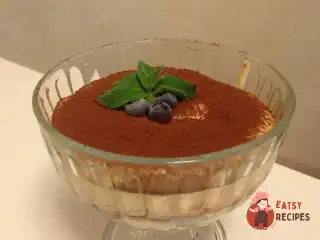 Тірамісу з маскарпоне та коньяком