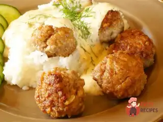 Кульки м'ясні з горіхами та родзинками