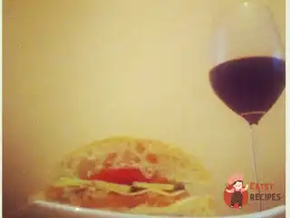 Чіабатта з сьомгою та овочами