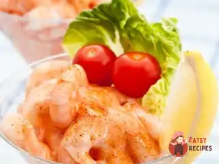 Коктейль з креветок, томатів та оливок