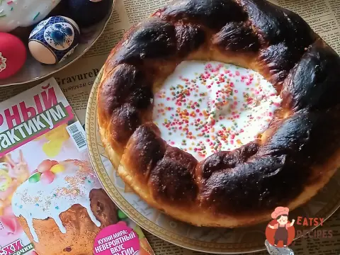 Паска з сирною начинкою