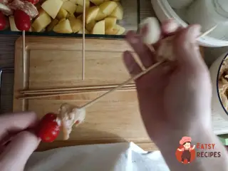 Крок 10: Шашлички на шпажках