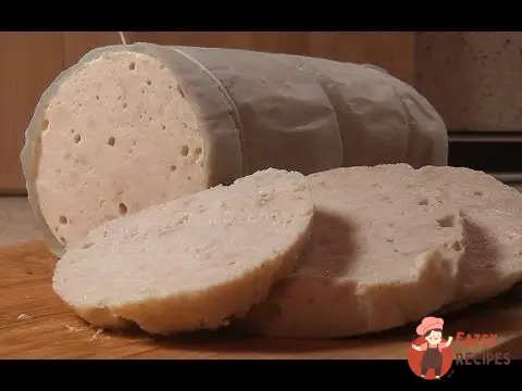 Домашня варена ковбаса у кухлі