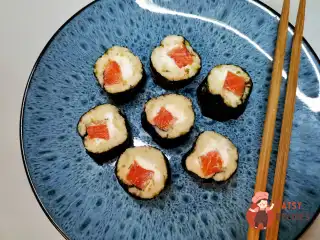 Кетороли з лососем