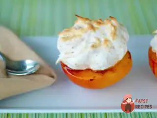 Персики з безе