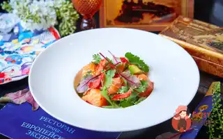 Тайське Севиче З Лососем, Авокадо Та Папайя