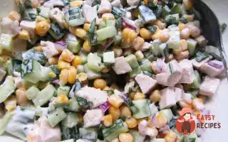 Салат З Курки З Огірком Та Кукурудзою