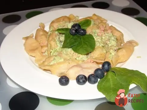 Макарони-карамельки у вершковому соусі
