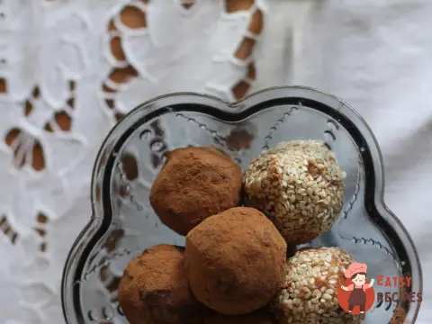 Фінікові цукерки