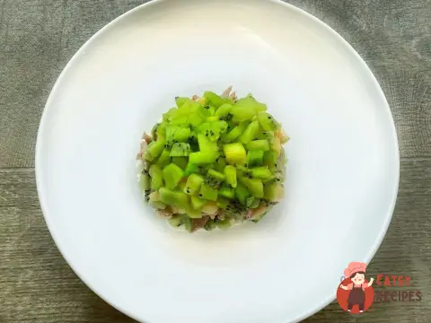 Салат з качкою та ківі