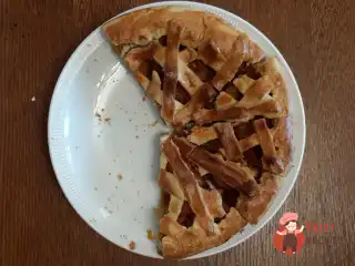 Пиріг з курагою