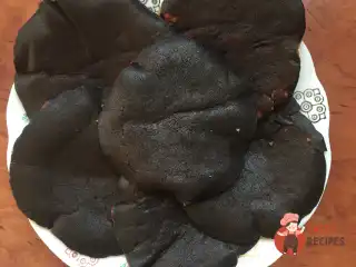 Чорні оладки