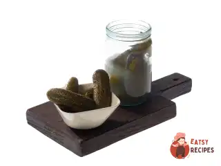 Хрусткі солоні огірки