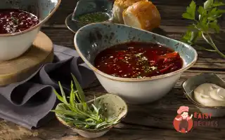 Борщ Український З Пампушками