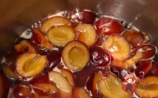 Компот Зі Свіжих Яблук Та Слив