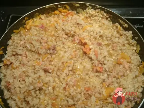 Тушенька з гречкою
