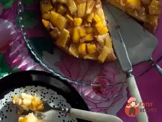 Ананасово-манговий пиріг